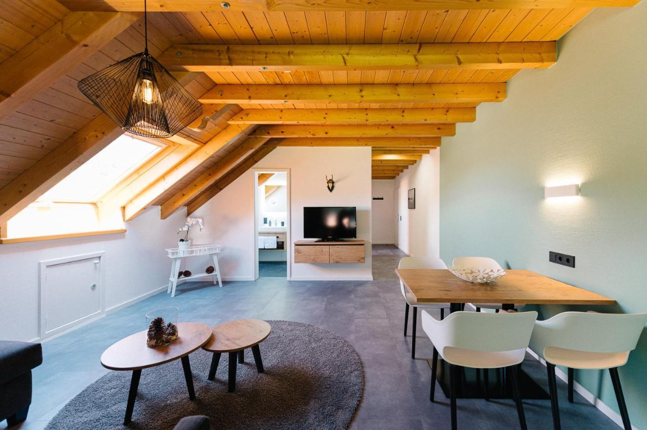 Moderne 2 Zi.-Fewo Blackforestart Naehe Freiburg Simonswald Esterno foto
