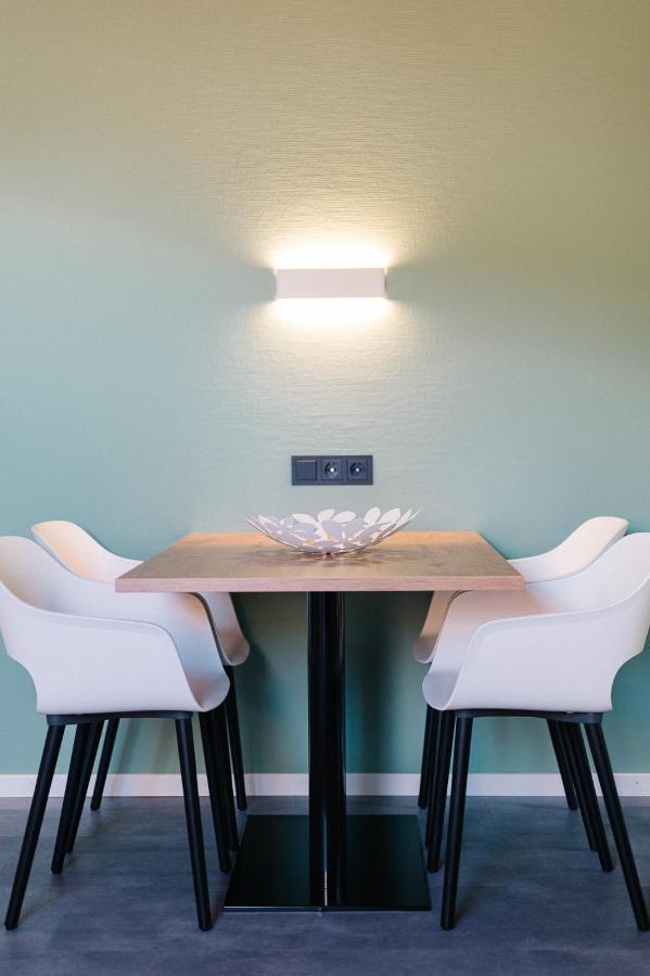 Moderne 2 Zi.-Fewo Blackforestart Naehe Freiburg Simonswald Esterno foto